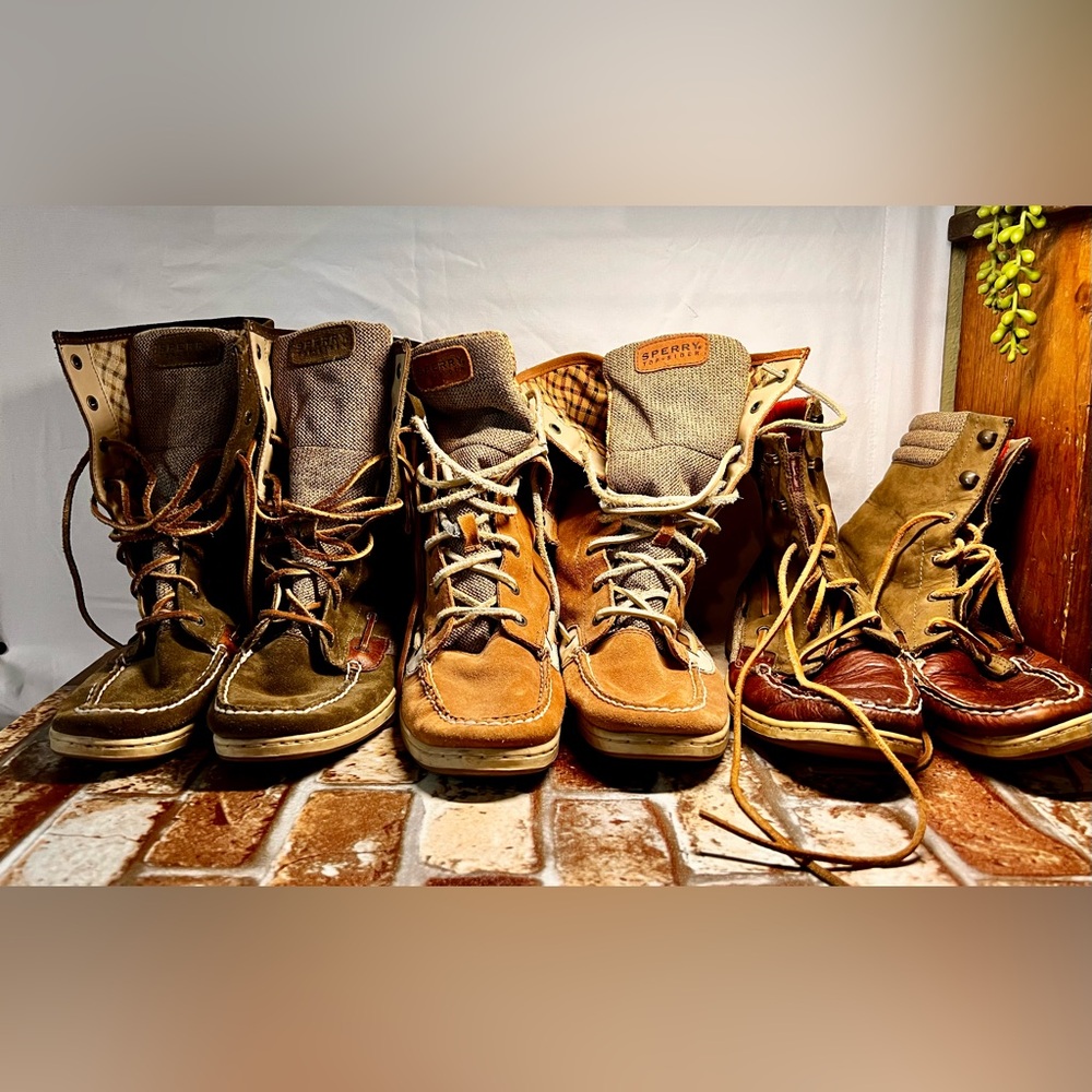 Sperry bundle of Suede and Leather Boat Shoes